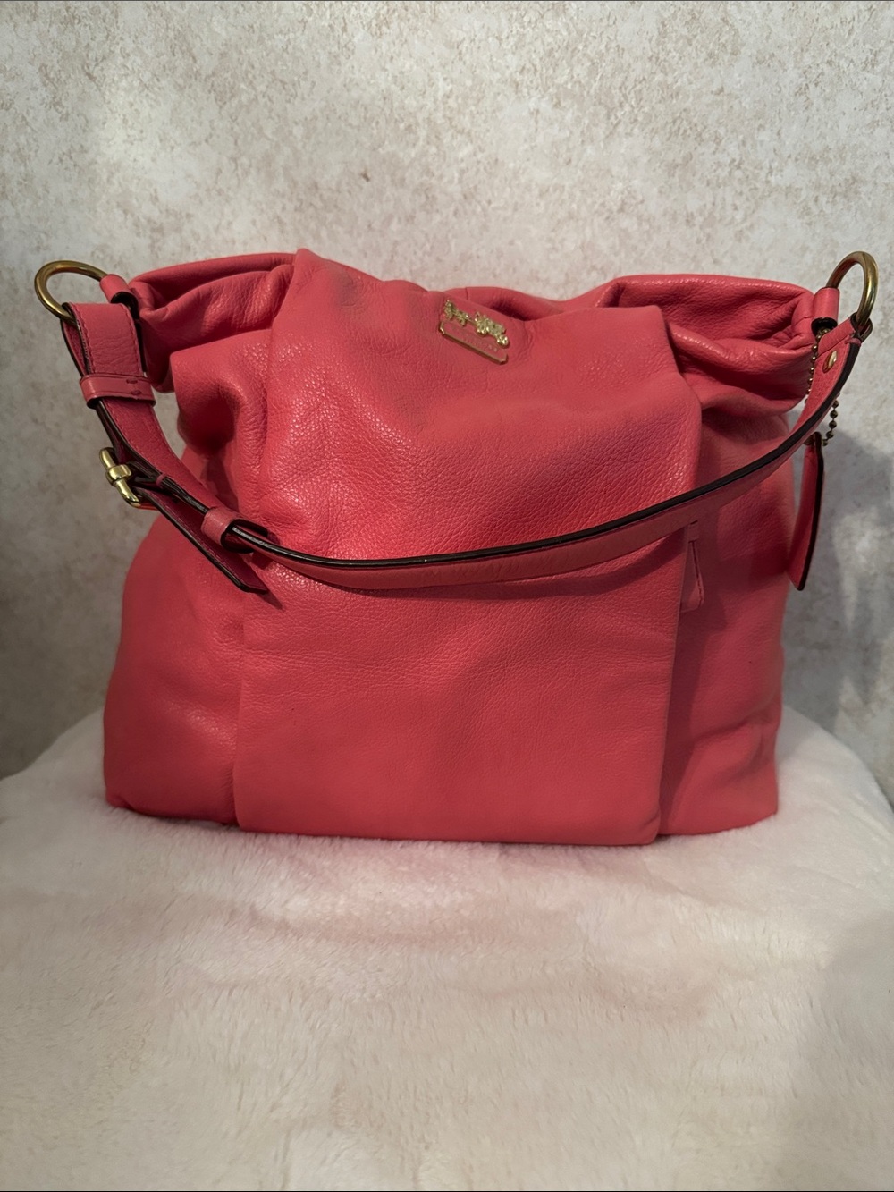 Coach Coral Pink Madison Isabella Hobo pebbled Leather Shoulder Bag
